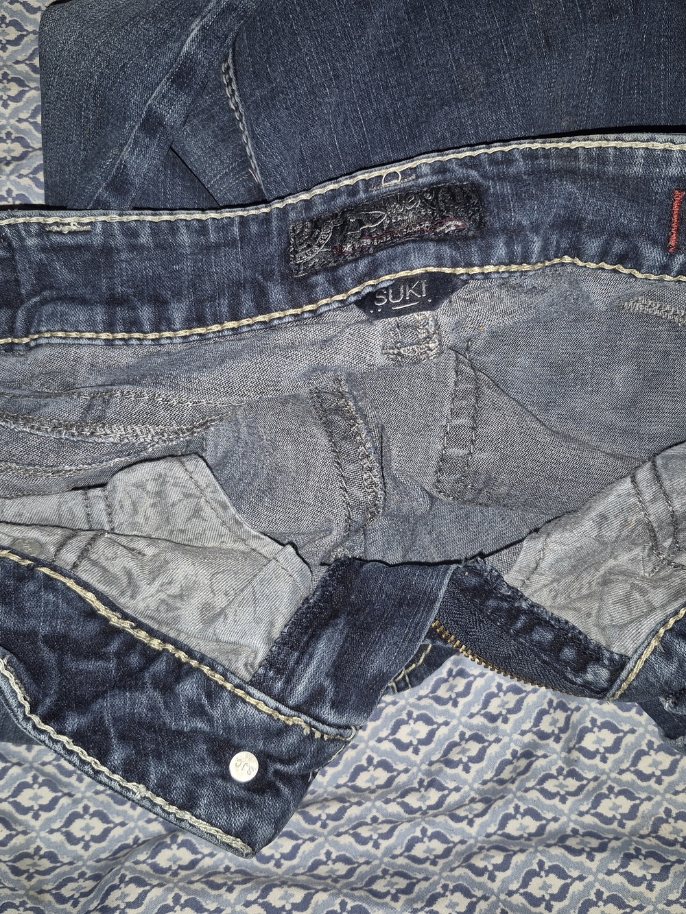 Silver SUKI Size 31